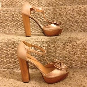 Women heels