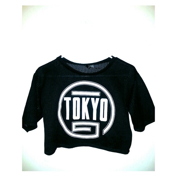 Black & white Crop top