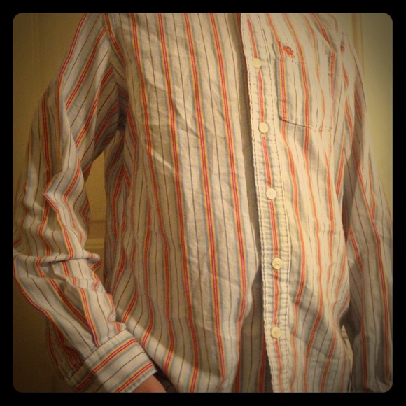 XL Boys Youth A&F long sleeve shirt.