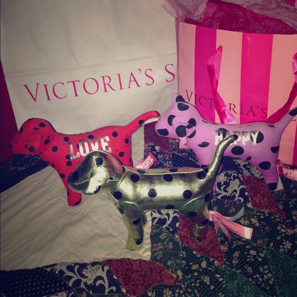 Victoria's Secret pink dogs bundle