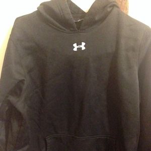 Youth Medium UA hoodie