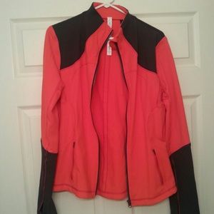 Lululemon forme jacket