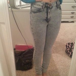 Skinny jeans