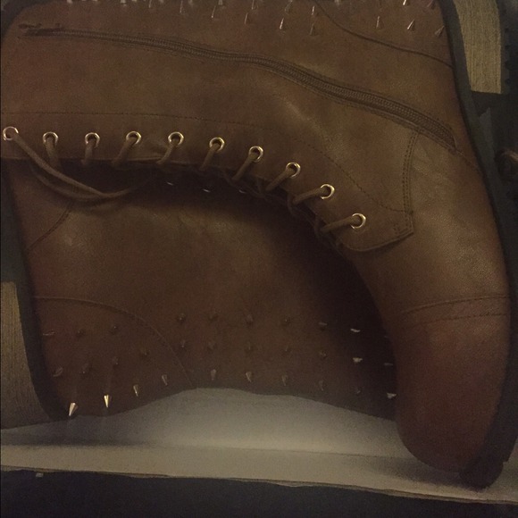 Torrid spike boots