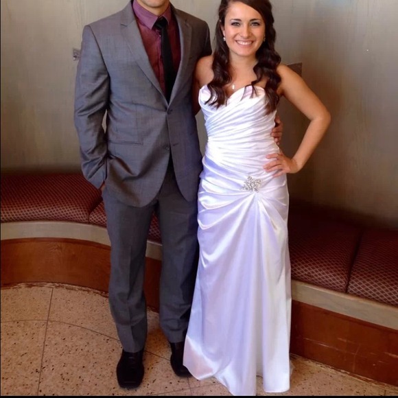 White formal/ bridal small petite dress