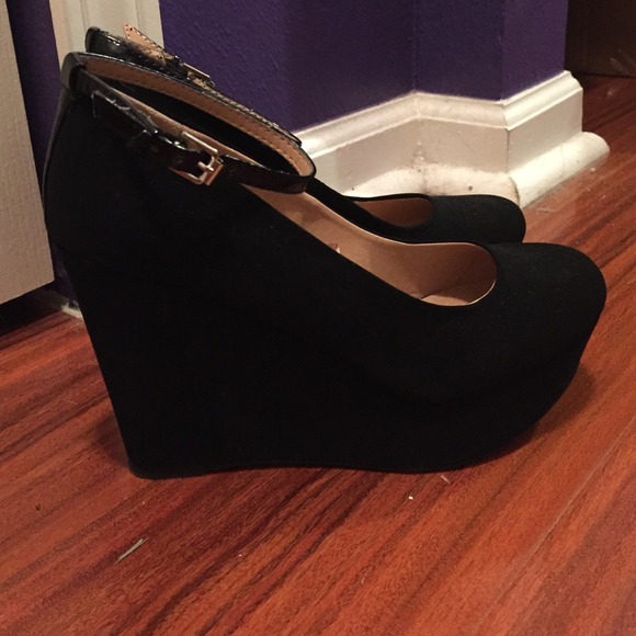 Black platform heels