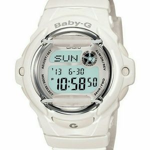 Baby-G Shock White w/ minimal signs of wear!