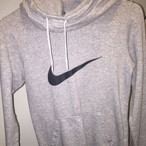 Hooded neck Nike hoodie