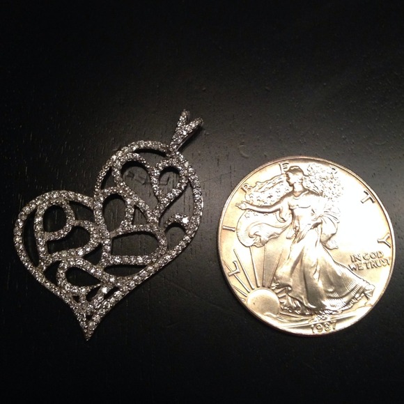 ❤️Large Swarvorski Heart Pendant❤️ - Picture 2 of 3