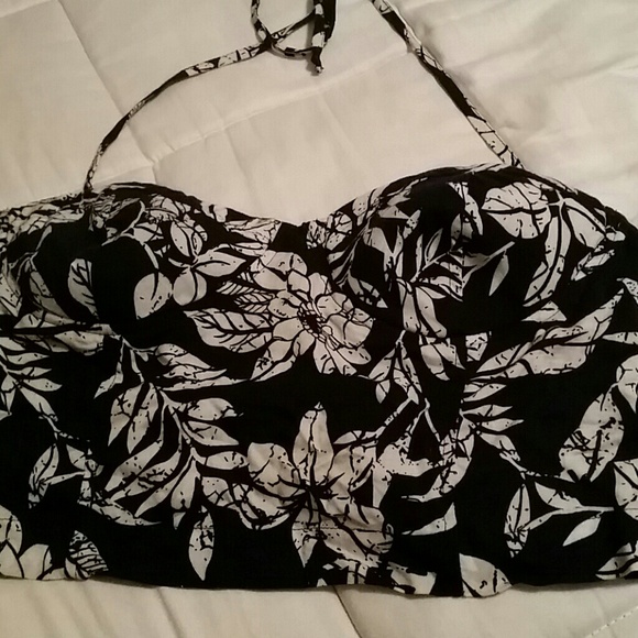 Crop top - Picture 1 of 1