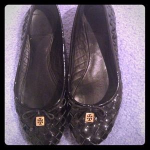 Size 7 patent leather Tory burch shoes