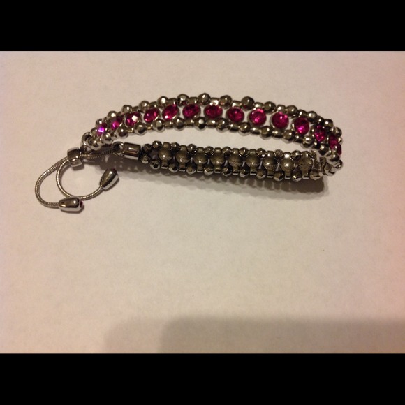 White House Black Market silver stretch bracelet