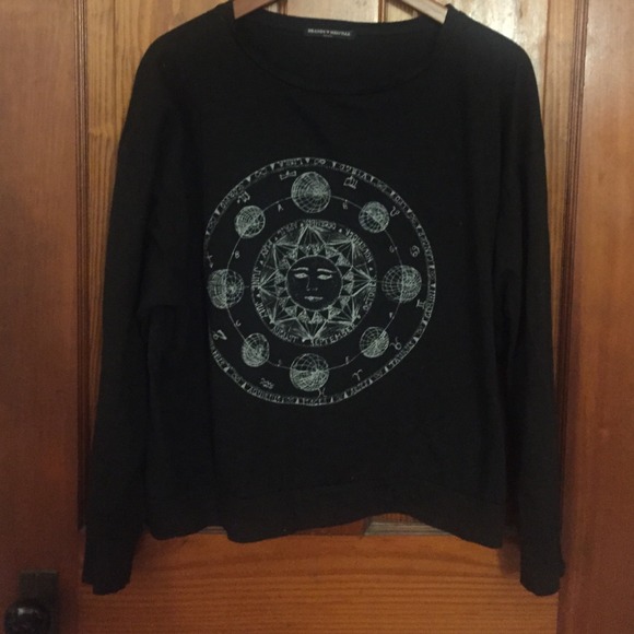 Brandy Melville Sweatshirt