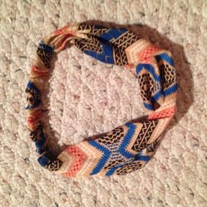 🌸 GIFTED 🌸 TRIBAL HEAD WRAP