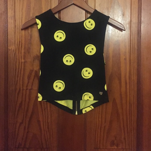 Kendall & Kylie Smiley Face Crop Top