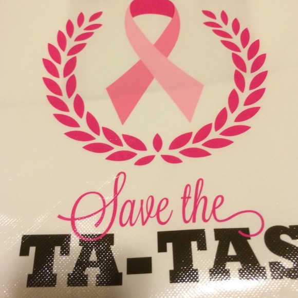 Breast cancer bag and key chain the bad is medium