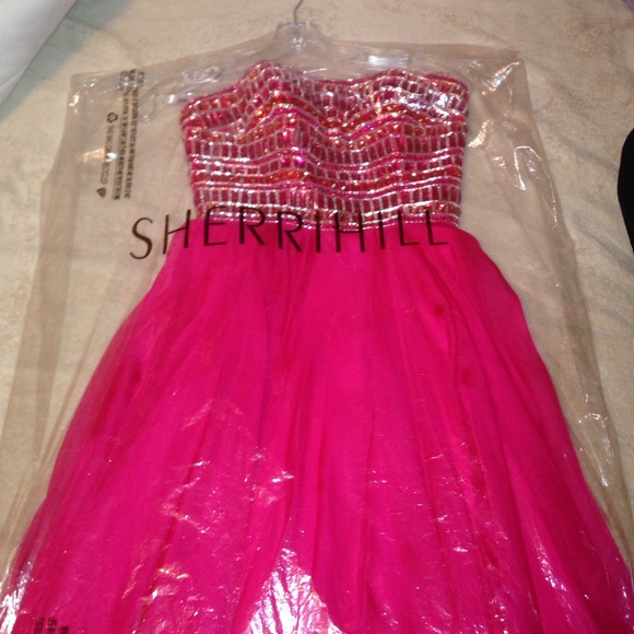 Pink 2014 Sherri Hill - Picture 4 of 4