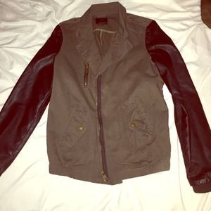 Hunter green forever 21 jacket w/ leather sleeves