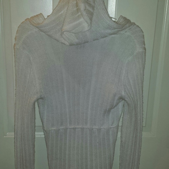 Light Weight Sweater - Picture 2 of 4