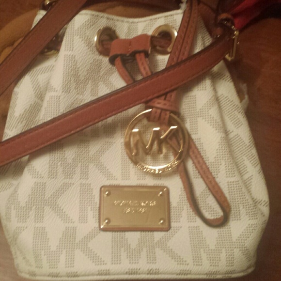 Michael Kors Handbags - Michael Kors Mini