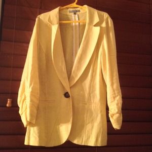 Yellow blazer