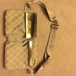 Super cute pink & gold fanny pack!