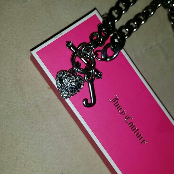 Juicy couture necklace