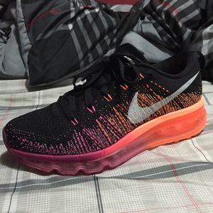 Nike Flyknit Airmax (2014)
