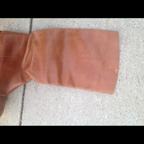 Made in Brazil size 7 narrow feet
