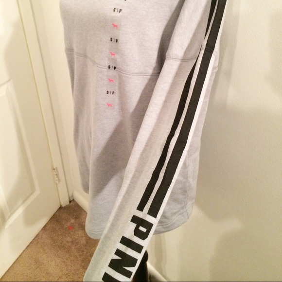 ▪️SOLD ▪️Grey Slouchy PINK hoodie Size Small - Picture 3 of 4