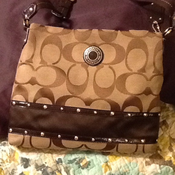 Coach file bag brown signature