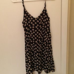 NWOT Daisy dress