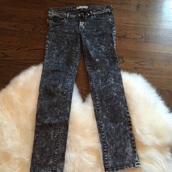 Stretchy jeans size 30