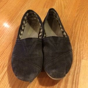 Women's TOMS bundle
