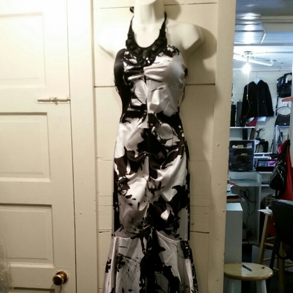 Spanish Cantina style dress size1/2