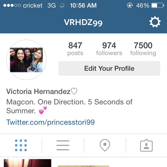 Follow me on Instagram @vrhdz99 - Picture 1 of 1