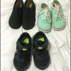 Size 8 toddler shoes gently used