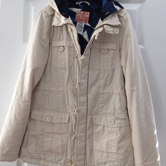 Hooded coat - cream - Picture 2 of 4