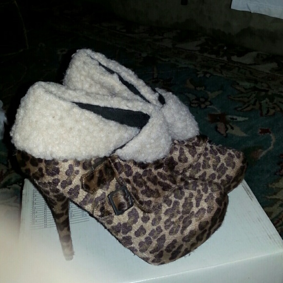 Leopard print booties