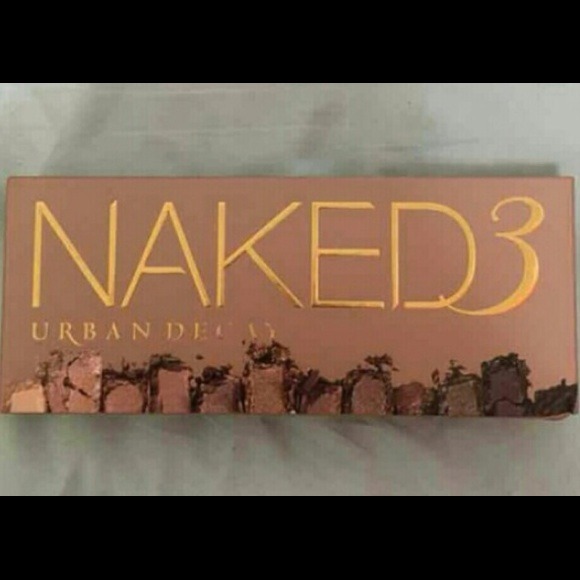 Naked 3! Eye make up!