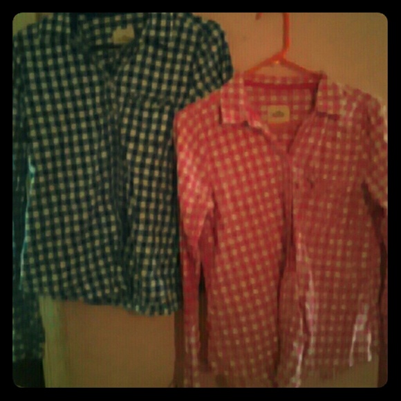 ??Hollister bundle??Clearing out my closet!