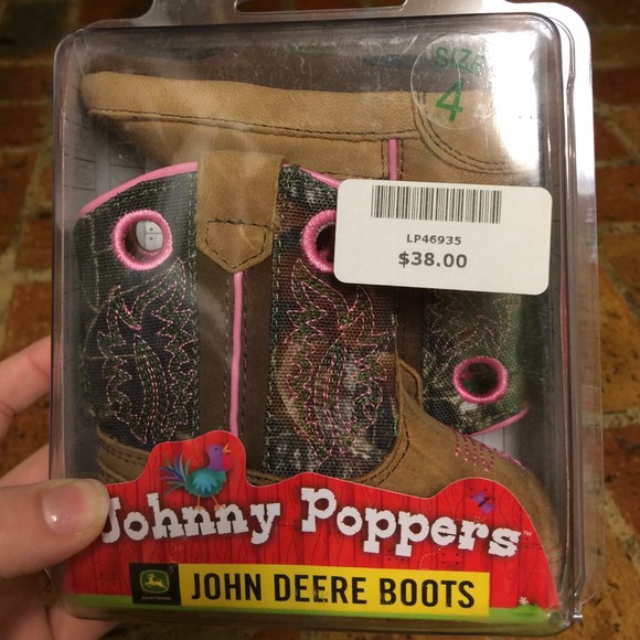 Brand New John Deere Baby Boots - Picture 3 of 3