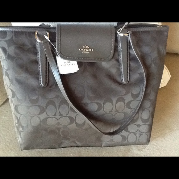 NWT Coach handbag