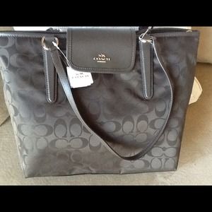 NWT Coach handbag