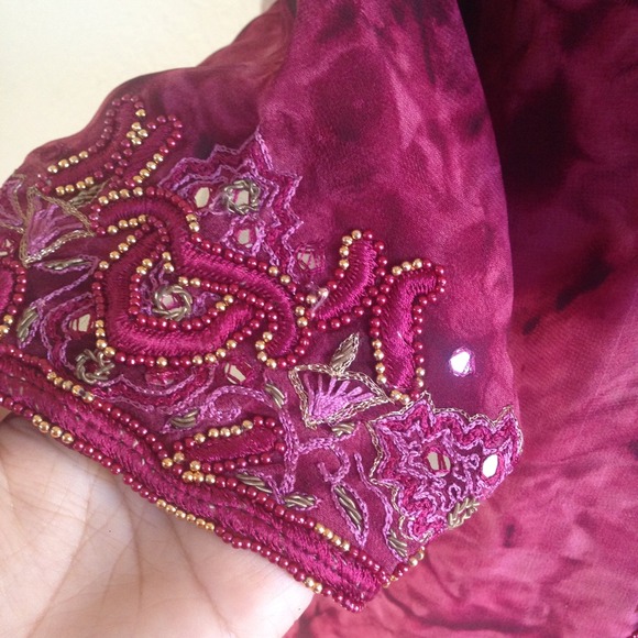 Wine shade embroidered indian dress - Picture 3 of 4