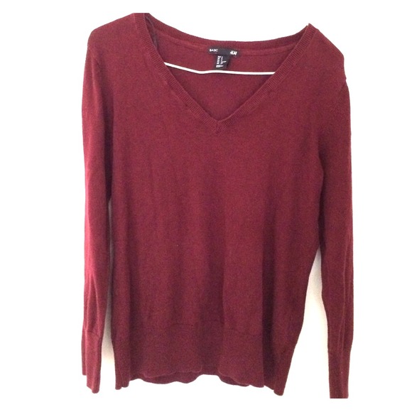 H&M Basic V-neck Sweater in Burgundy