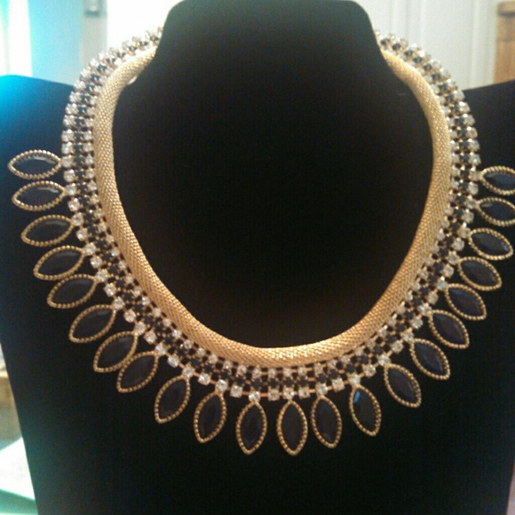 Fashion necklace