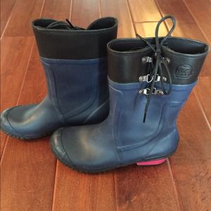 Sorel rain boots
