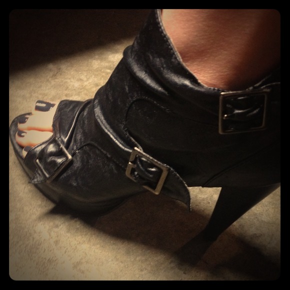 Black heels