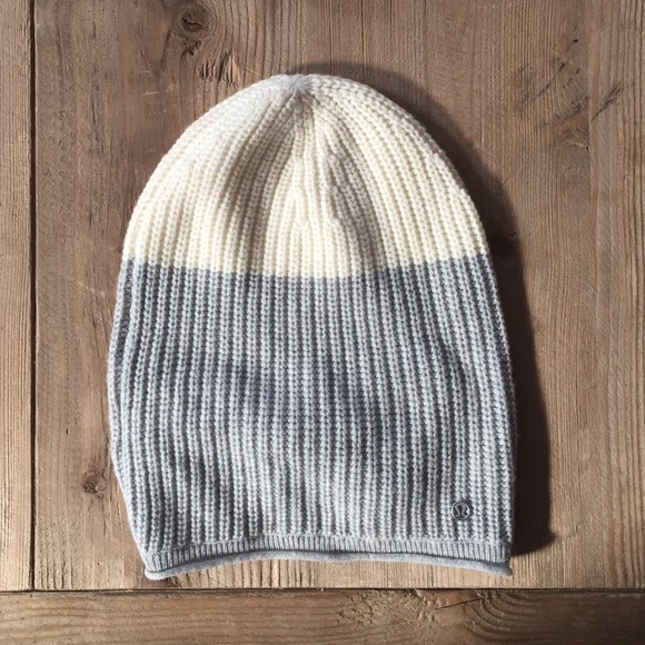 Lululemon knit hat